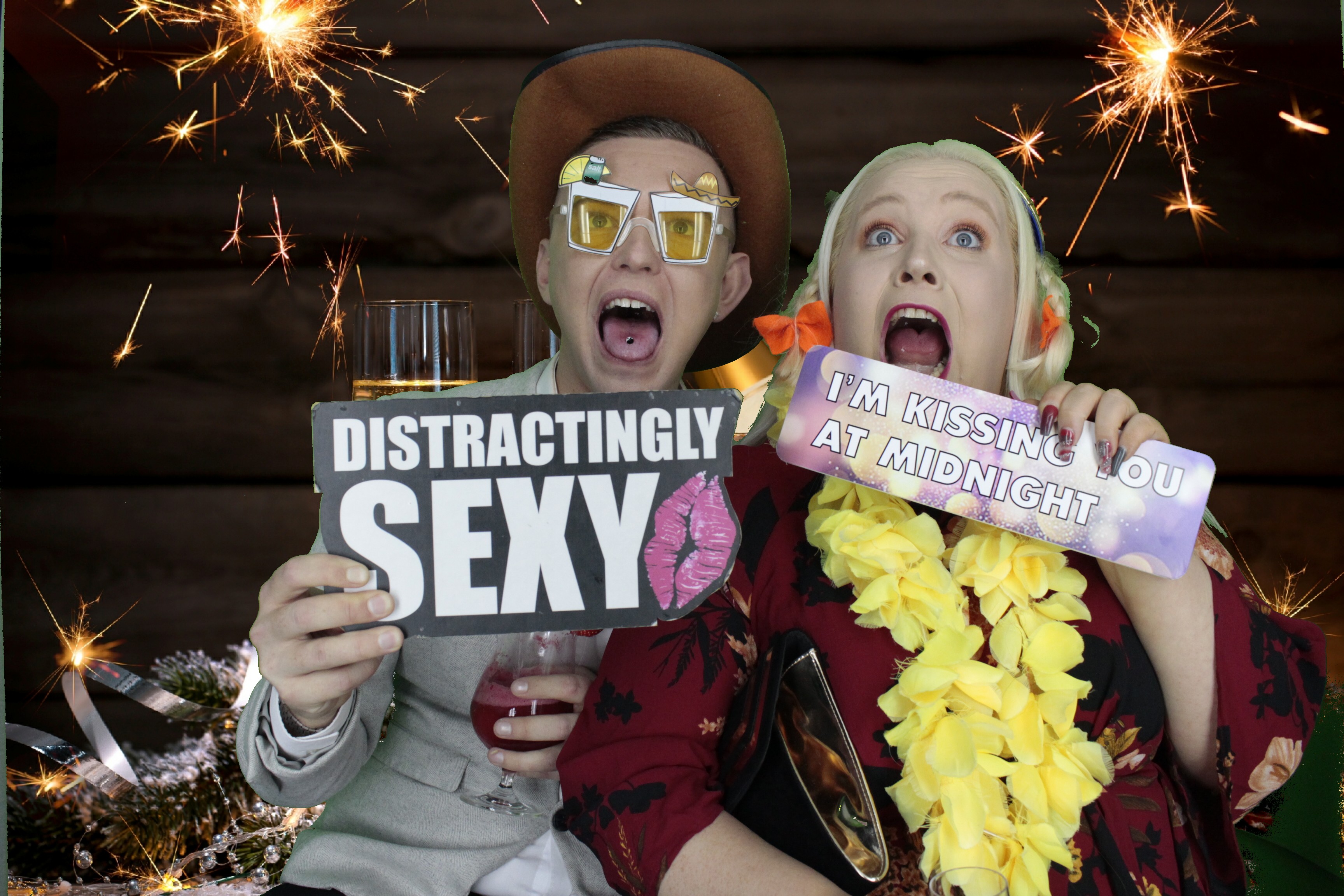 The Sussex Exchange New Years Eve | View more photos from the event at gallery.myphotoboothexperience.co.uk/u/MyPhotoBoothExperienceLtd/The-Sussex-Exchange-New-Years-Eve